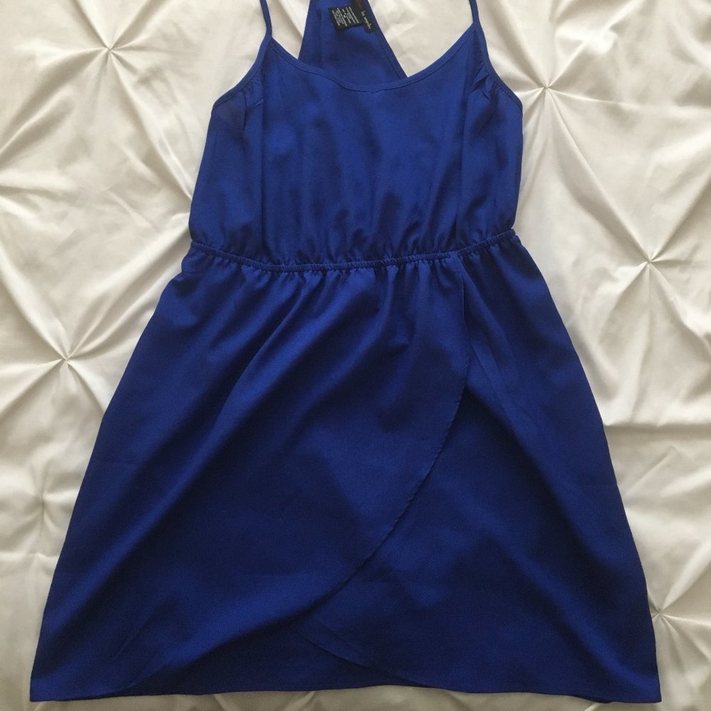 Blue sleeve-less Summer dress